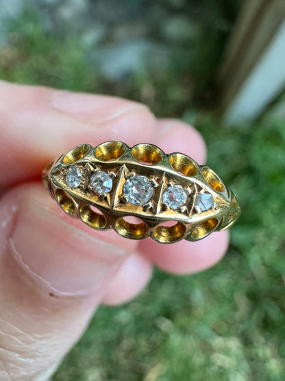 Antique 18ct yellow gold five stone 0.15ct TCW old cut diamond boat ring