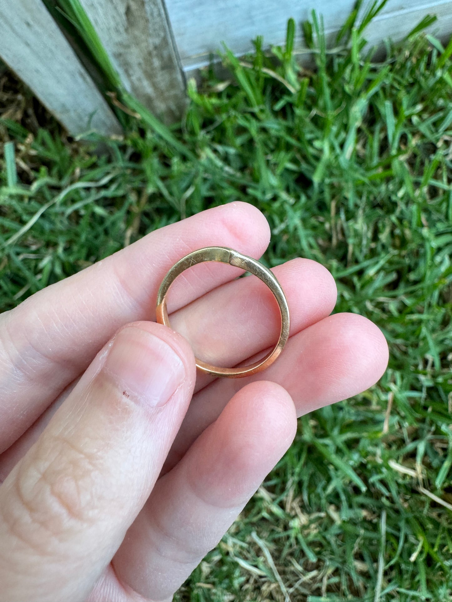 Vintage 14ct yellow gold chevron ring