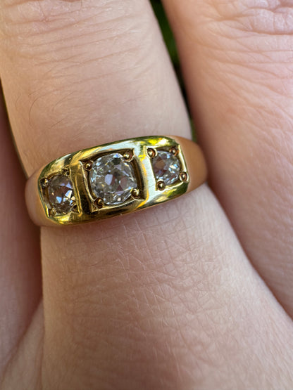 Antique 18ct yellow gold three stone 0.5ct TCW old mine cut diamond gypsy ring