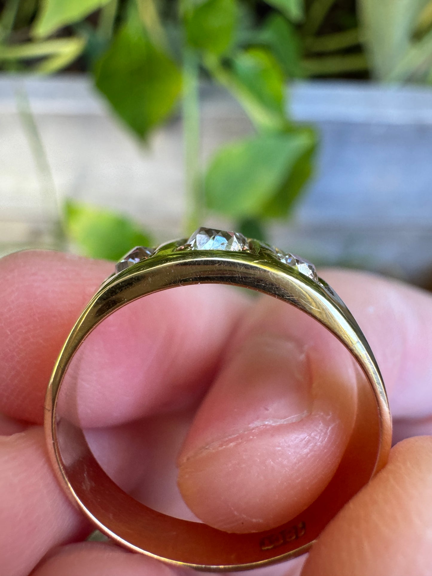Antique 18ct yellow gold three stone 0.5ct TCW old mine cut diamond gypsy ring