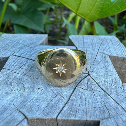 Vintage 9ct yellow gold starset old mine cut diamond signet ring