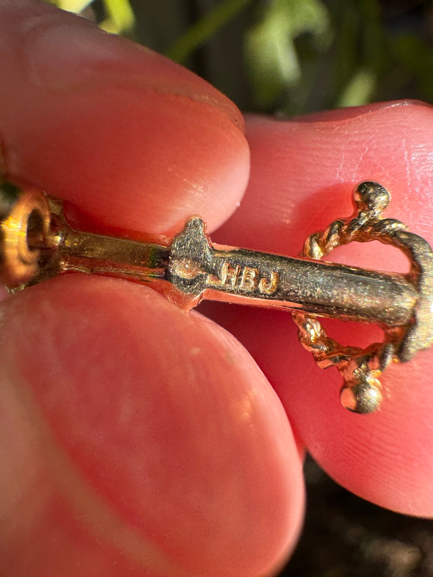 Vintage 9ct yellow gold turquoise cabochon bar brooch/chain extender