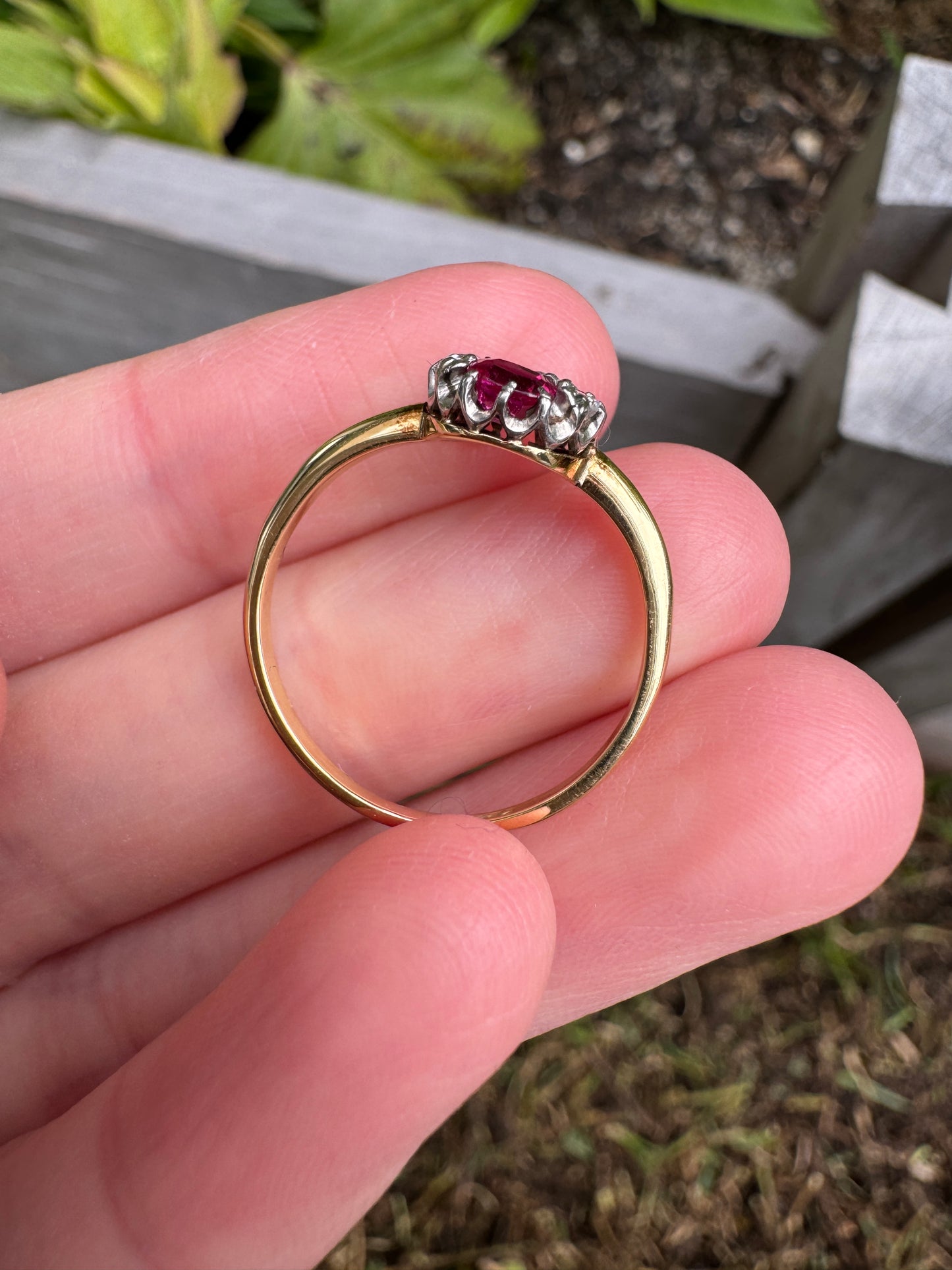 Vintage 18ct yellow gold ruby and diamond horseshoe ring