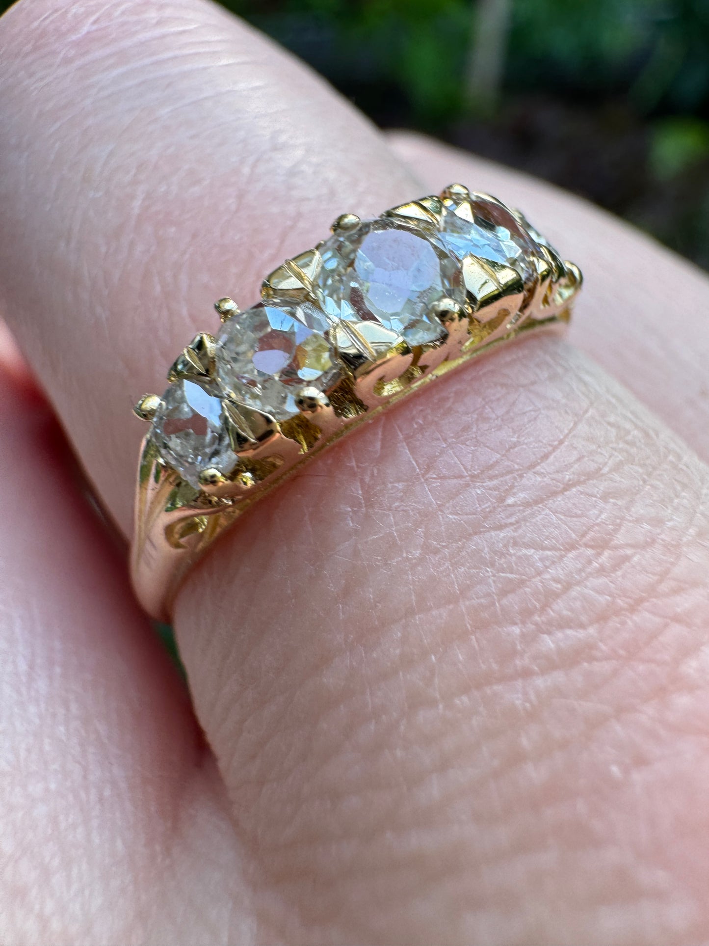 Vintage 14ct yellow gold five stone 0.7ct TCW old mine cut diamond ring