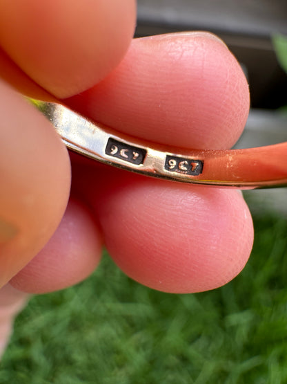 Vintage 9ct rosy yellow gold band, 2.5mm wide
