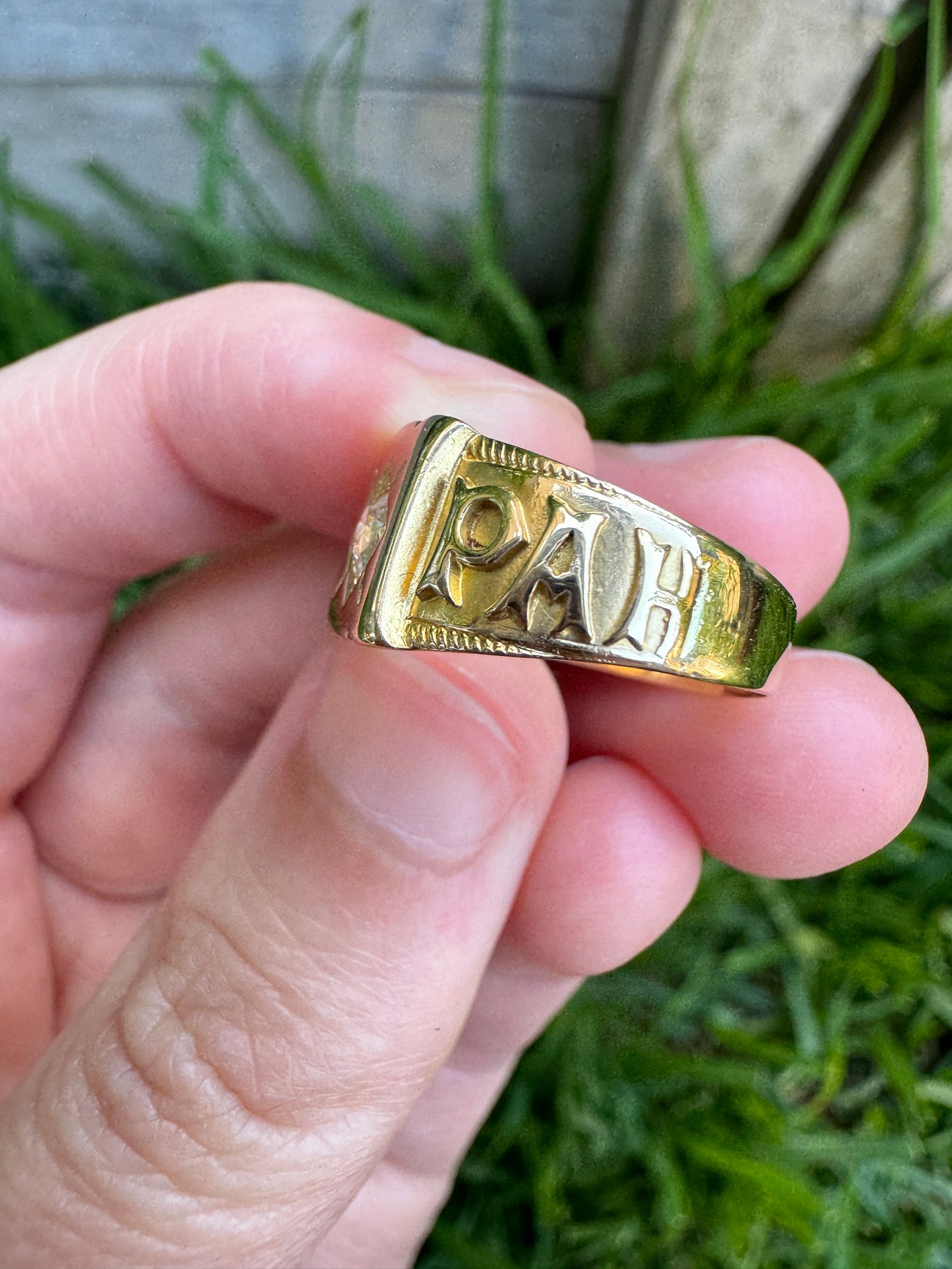 Antique 18ct yellow gold 0.2ct old mine cut diamond MIZPAH ring