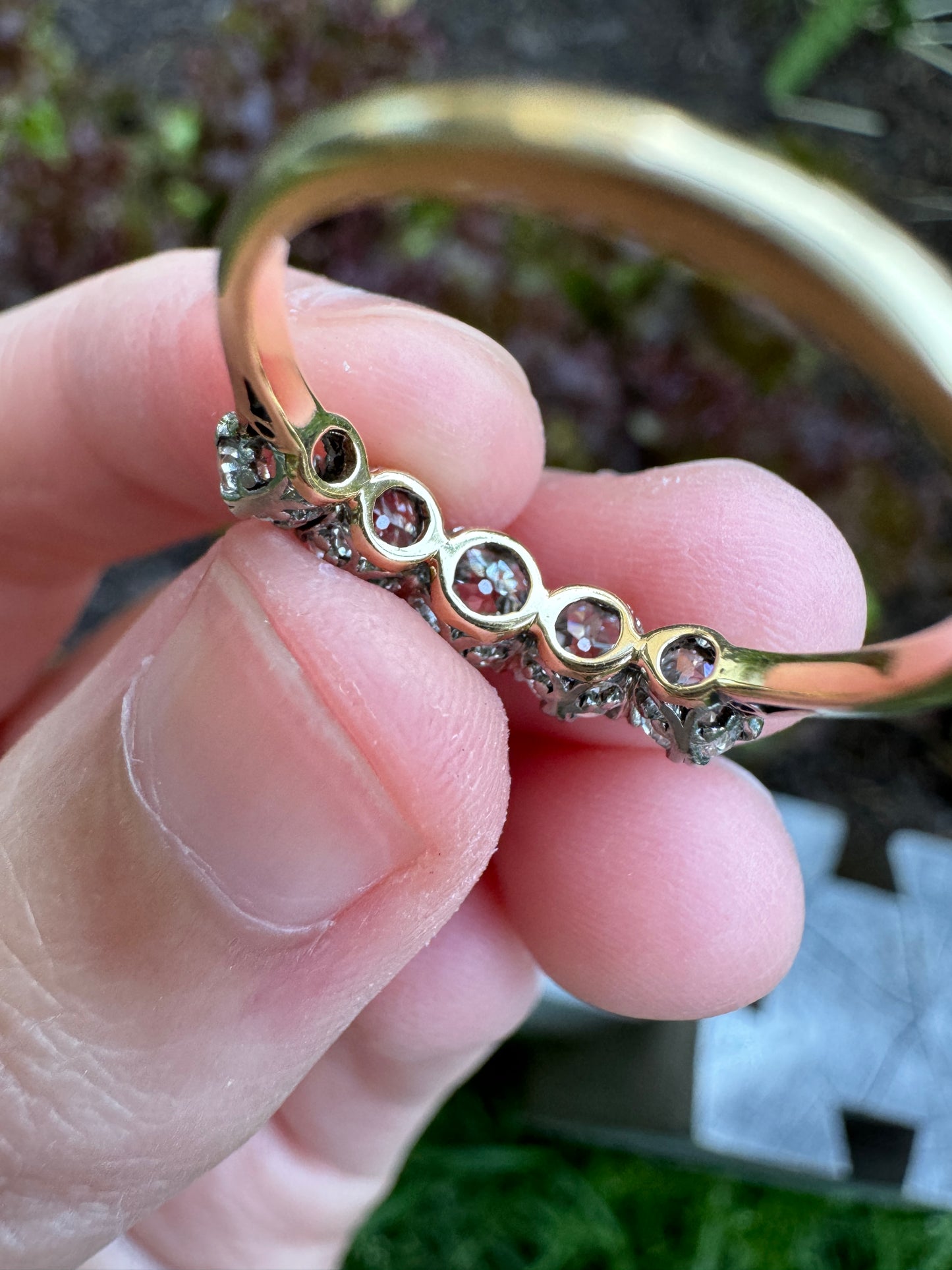Vintage 18ct yellow gold five stone 1.2ct TCW old mine cut diamond ring