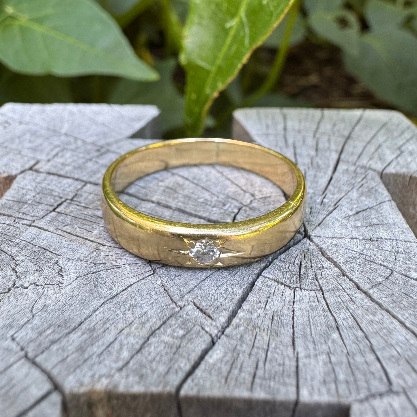 Vintage 18ct yellow gold transitional cut diamond starset gypsy ring