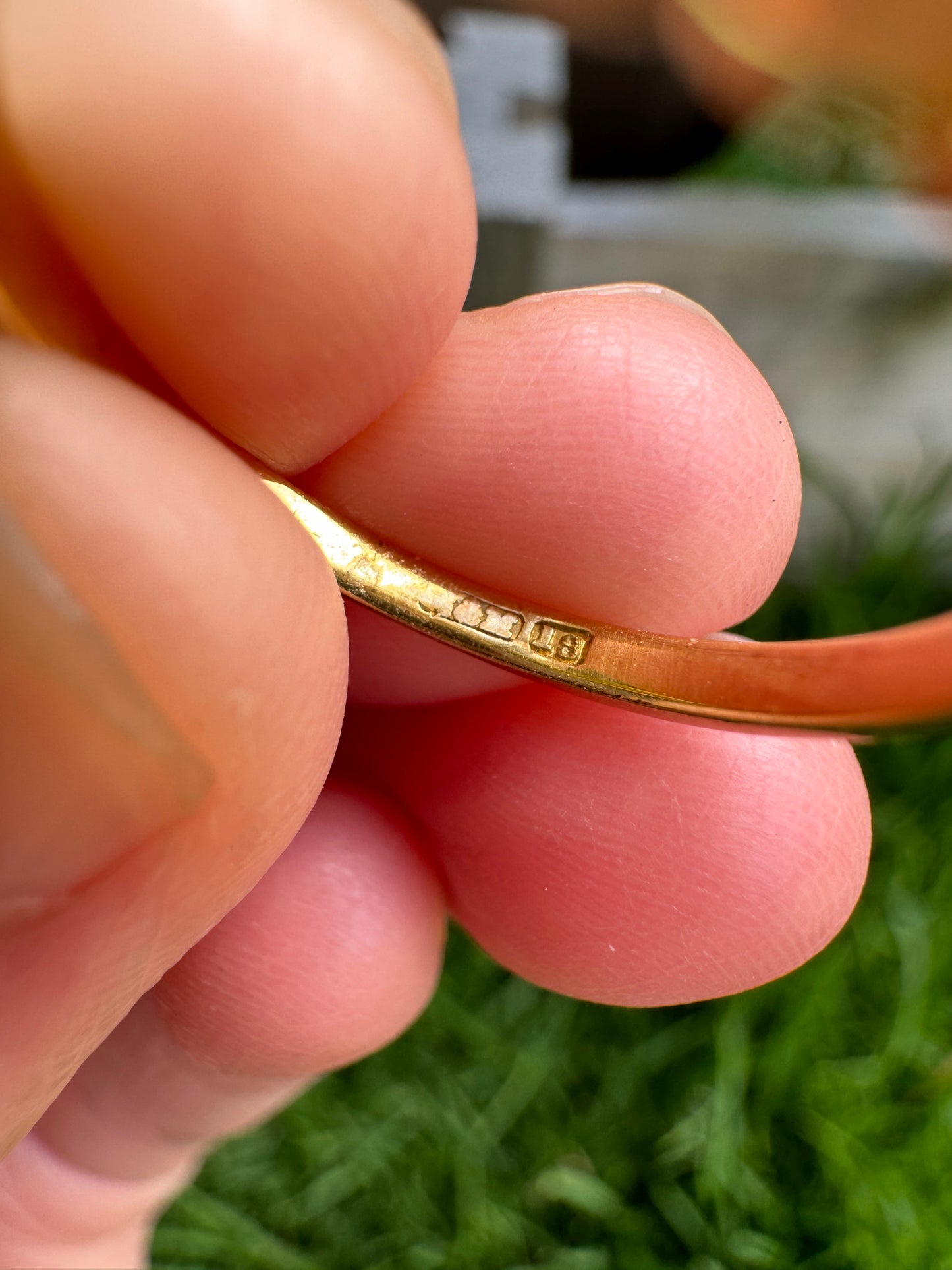Vintage 18ct yellow gold five stone 0.44ct TCW old mine cut diamond boat ring