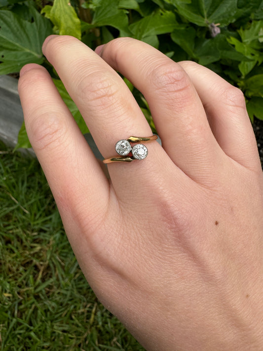 Vintage 18ct yellow gold 0.5ct TCW old mine cut diamond toi et moi ring