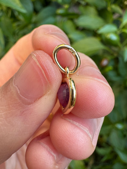 Custom handmade 9ct yellow gold 1.1ct pink sapphire heart bezel set pendant