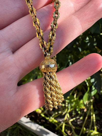 Antique 9ct gold book chain necklace with tassel, 43.5cm / 17.13 inches long