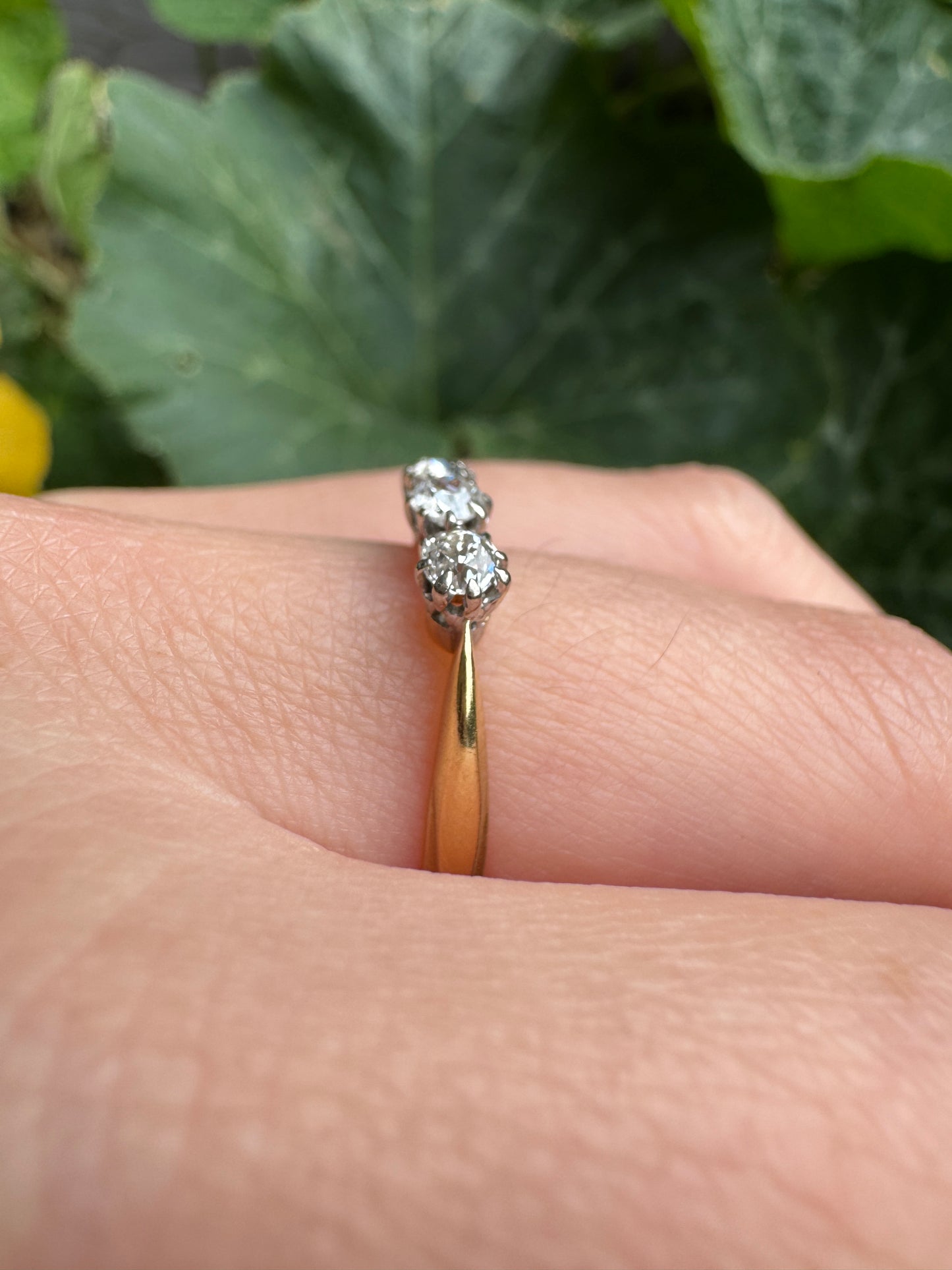 Antique Australian 18ct yellow gold three stone 0.44ct TCW old mine cut diamond ring