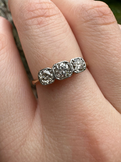 Vintage 18ct yellow gold three stone 0.6ct TCW old mine cut diamond bezel set ring
