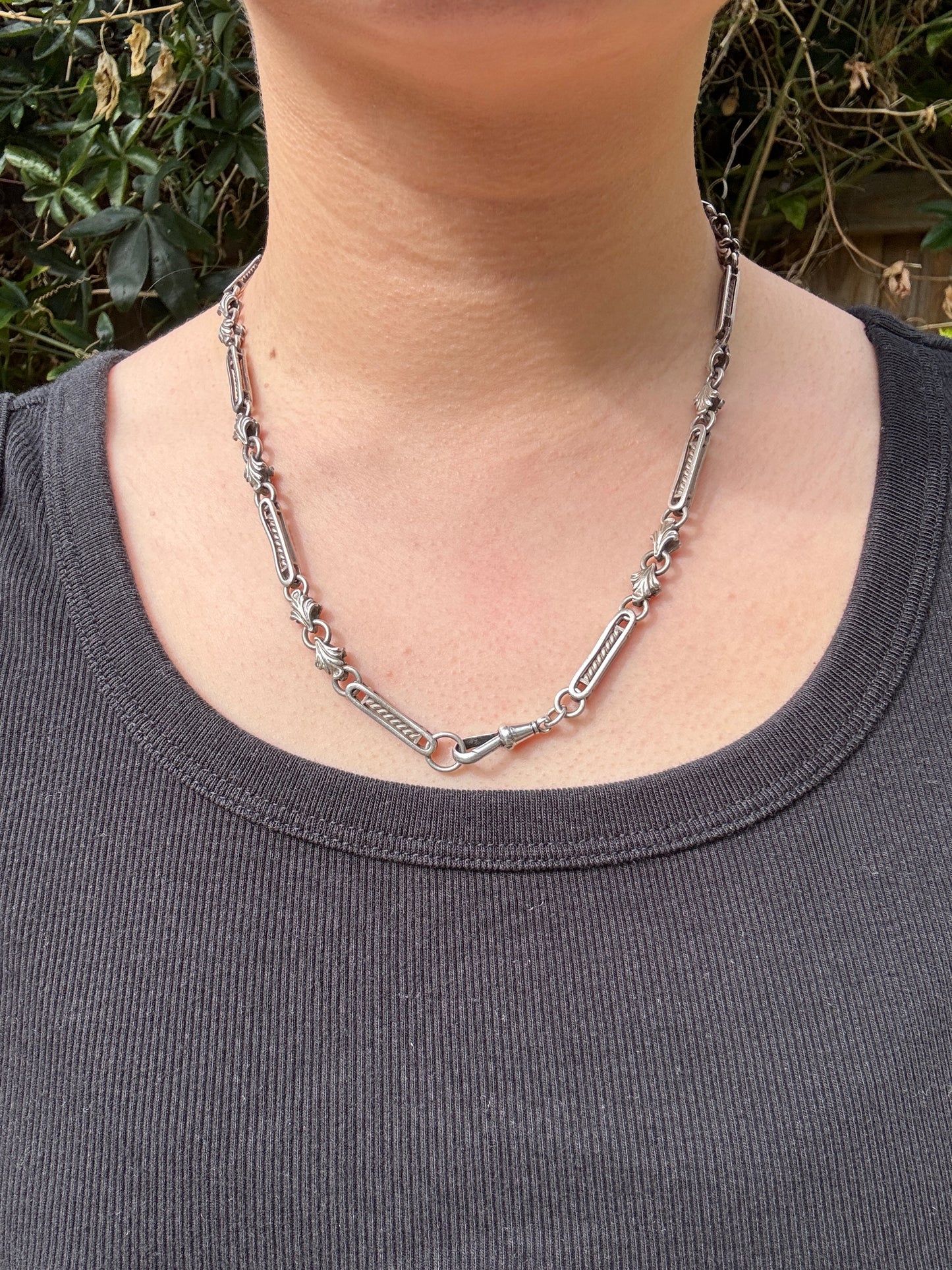 Vintage silver fancy acanthus and fetter fob chain with dog clip, 50cm / 19.69 inches long