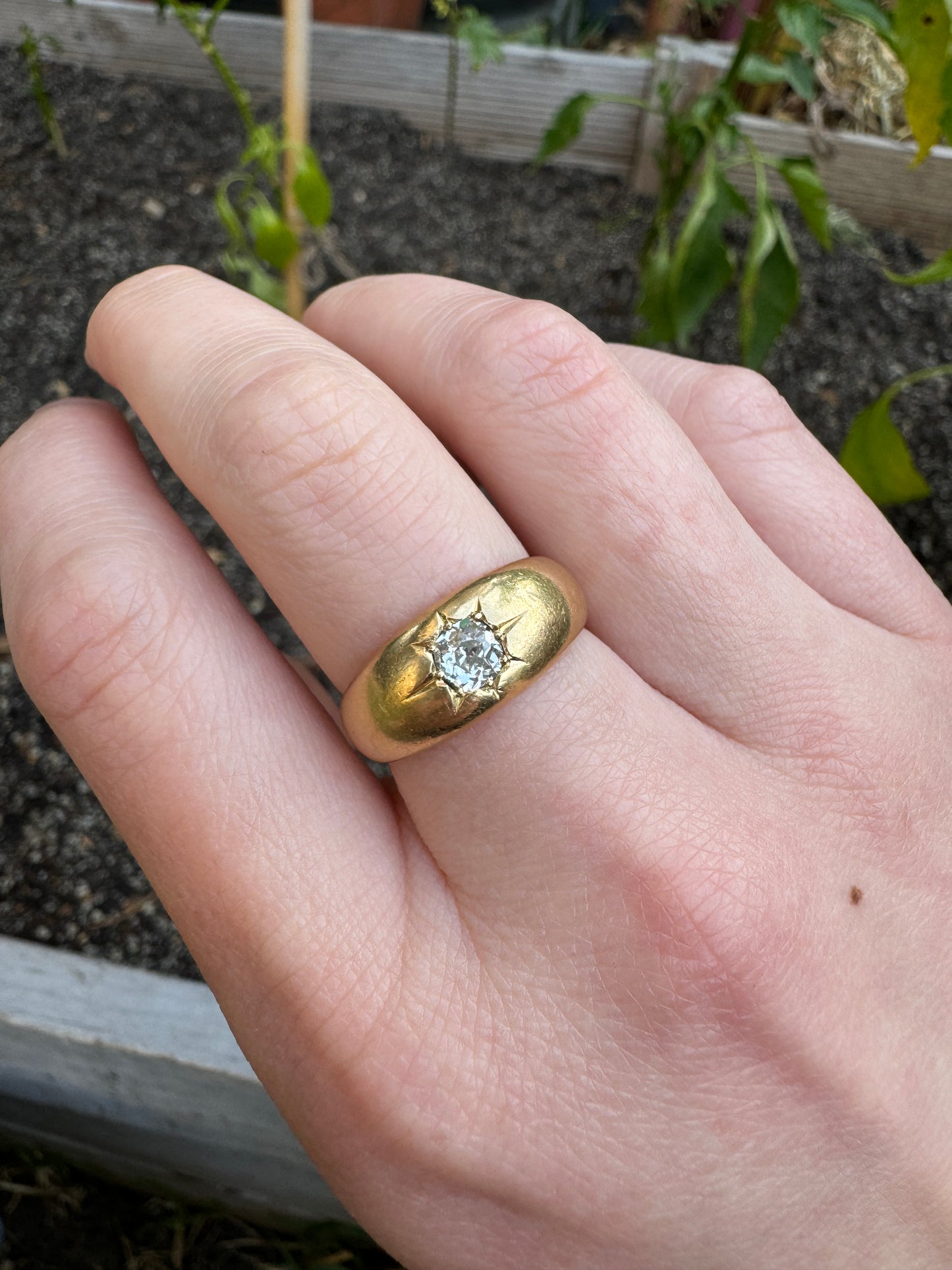 Antique 18ct yellow gold 0.5ct old mine cut diamond starset gypsy ring