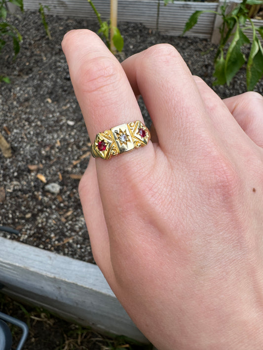 Antique Australian 15ct yellow gold rose cut diamond and ruby starset gypsy ring