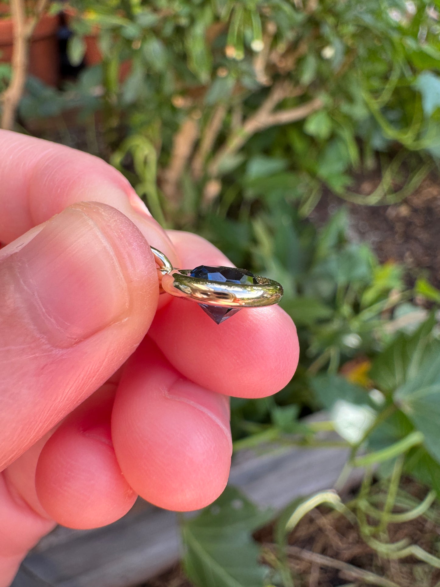 Custom handmade recycled 9ct yellow gold 1.63ct natural Australian parti sapphire bezel set pendant