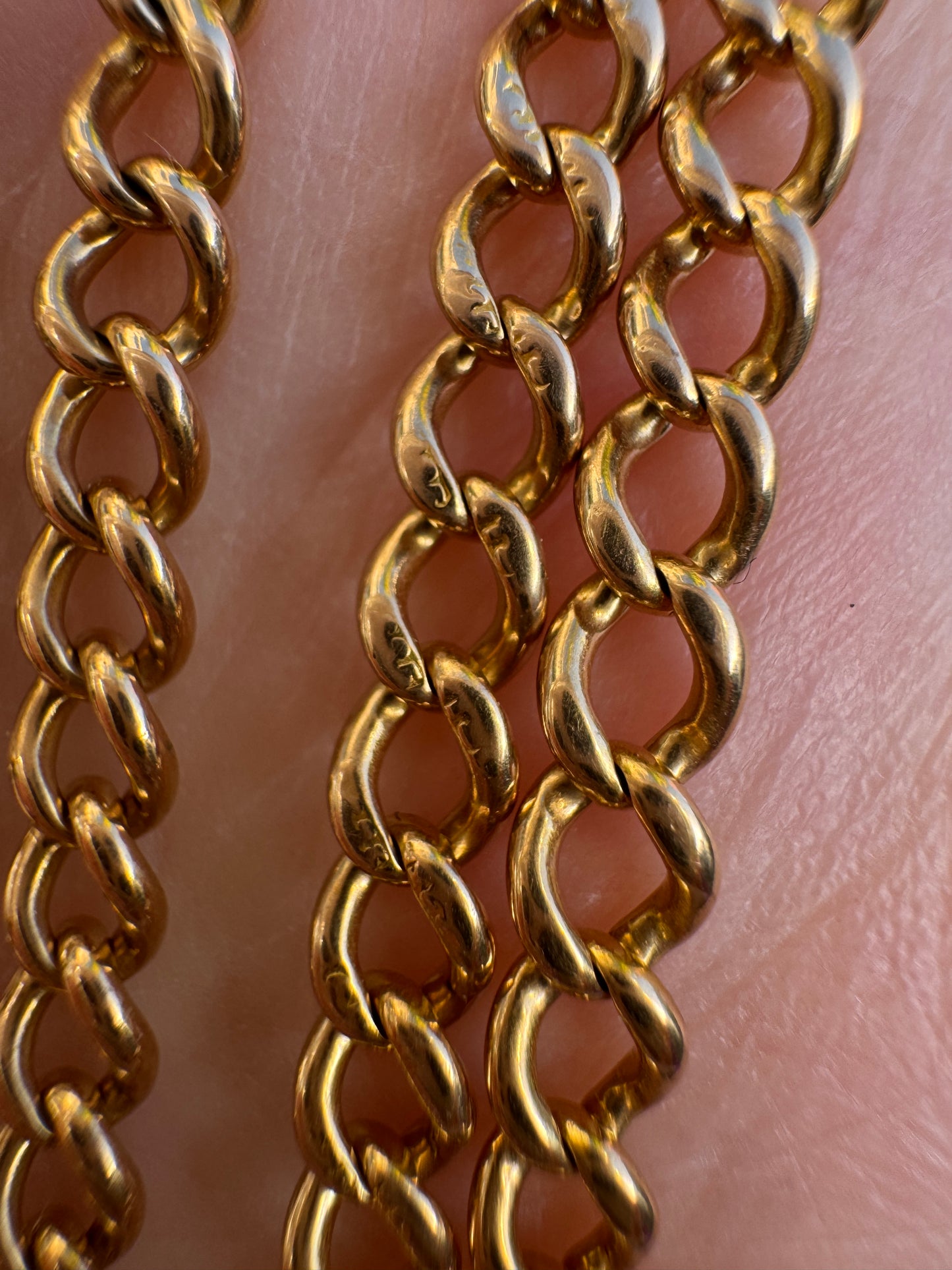 Antique 15ct yellow gold curb link watch chain with dog clip, 53.5cm / 21.06 inches long