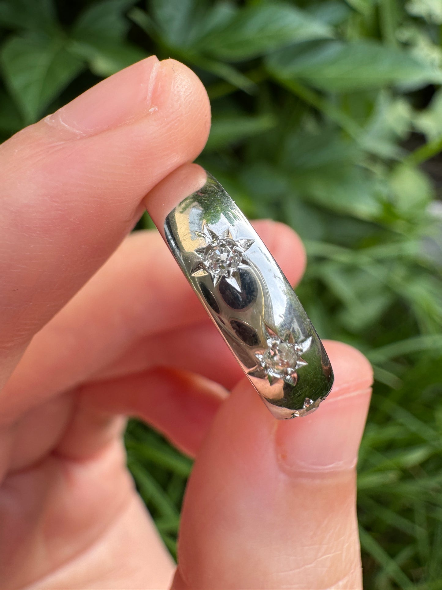 Vintage 18ct white gold four stone 0.15ct TCW old mine cut diamond gypsy ring