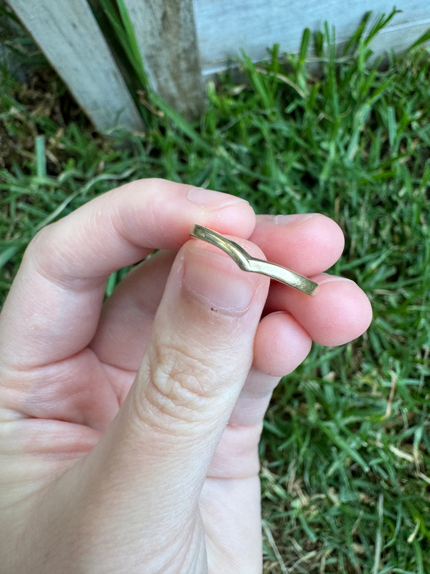 Vintage 14ct yellow gold chevron ring