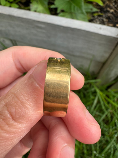 Antique 18ct yellow gold single cut diamond starset cigar band, 7mm wide