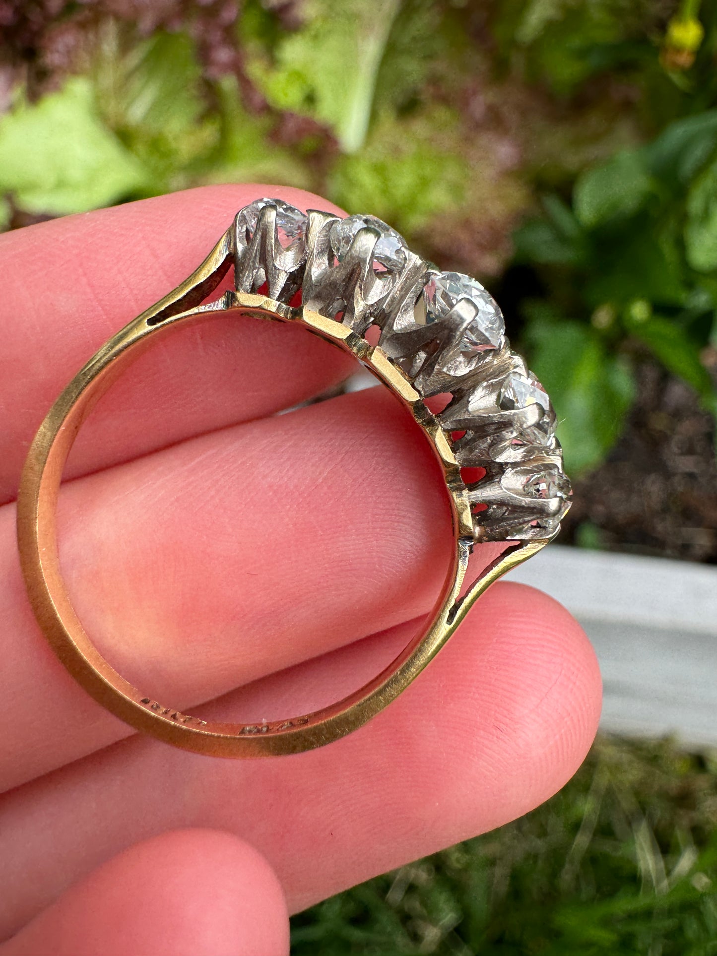 Vintage 18ct yellow gold five stone 1.5ct TCW old mine cut diamond ring