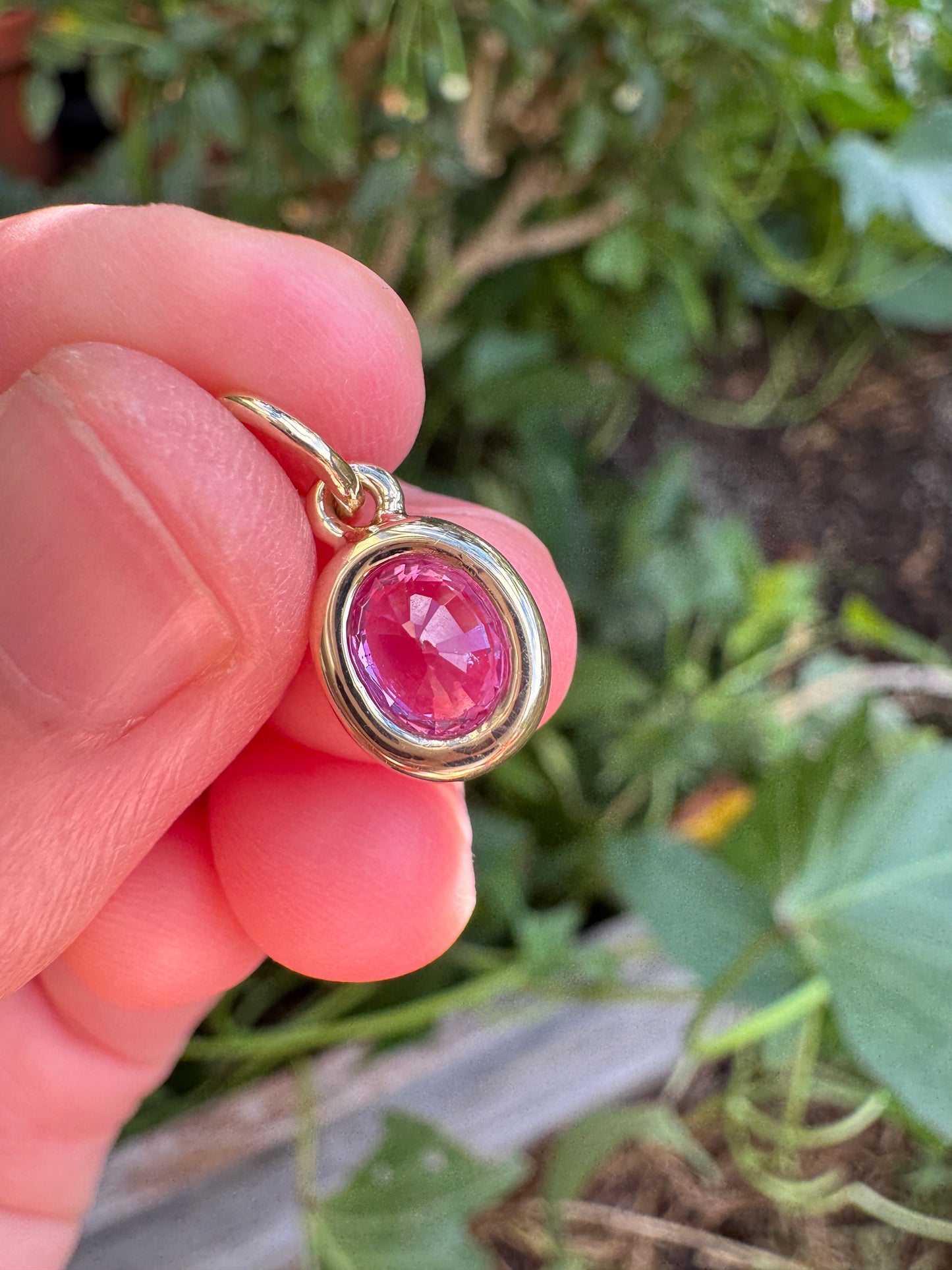Custom handmade recycled 9ct yellow gold 0.93ct natural pink sapphire bezel set pendant