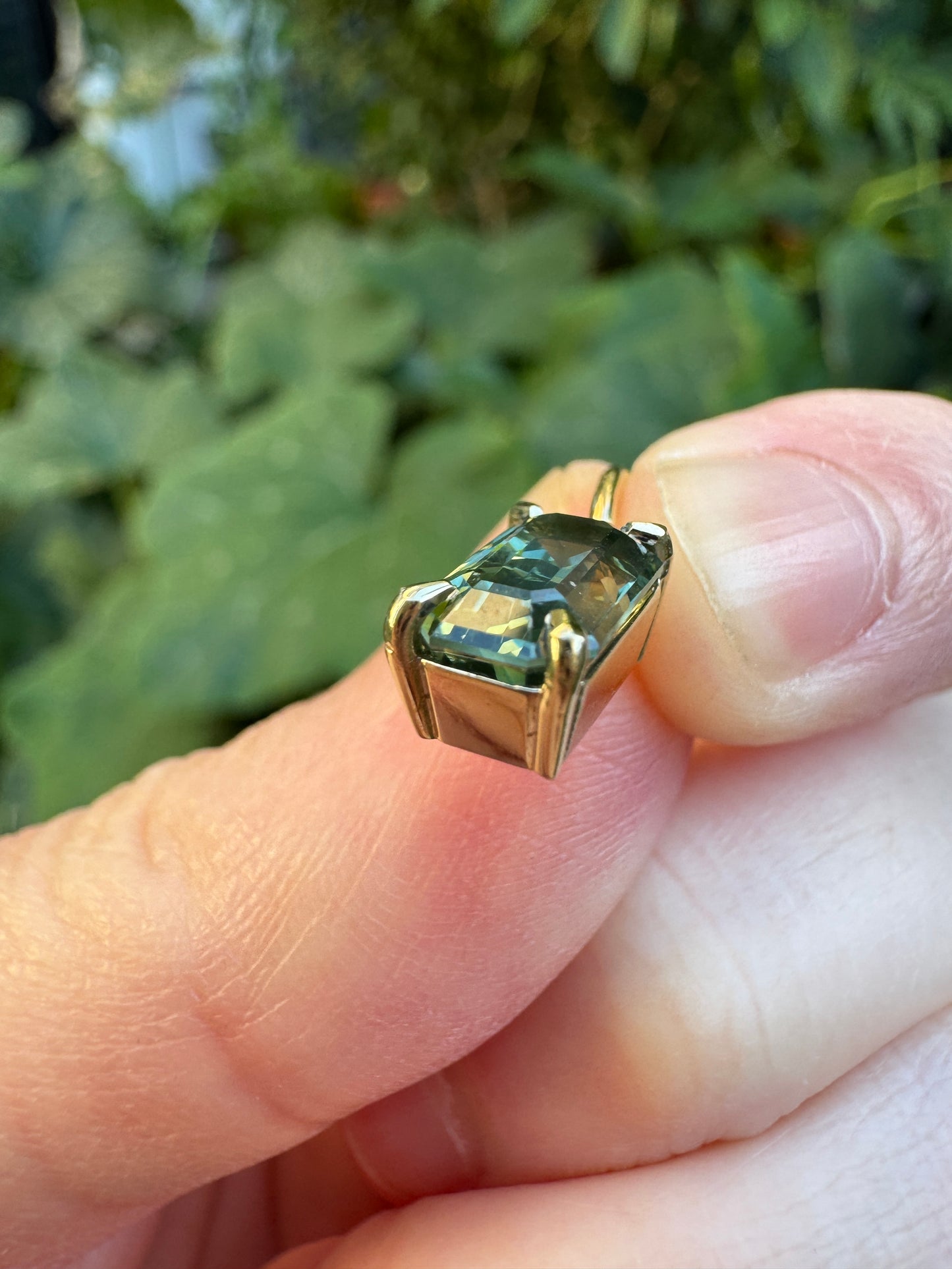 Custom handmade recycled 9ct yellow gold 2.54ct emerald cut Australian parti sapphire prong set pendant