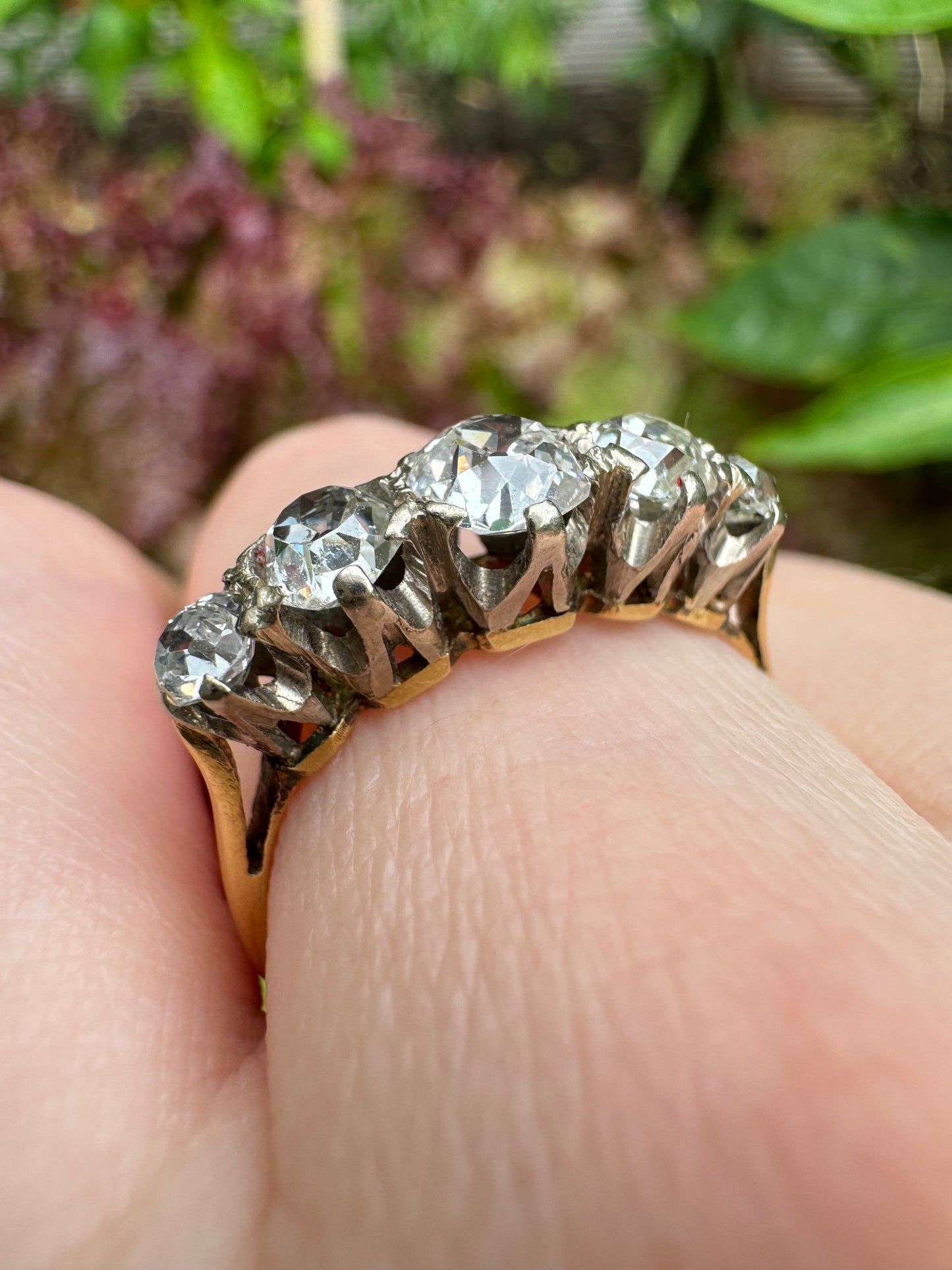 Vintage 18ct yellow gold five stone 1.5ct TCW old mine cut diamond ring