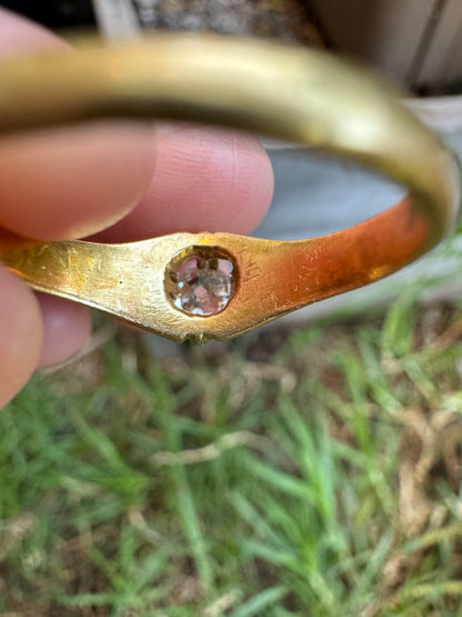 Antique 18ct gold old mine cut diamond belcher ring