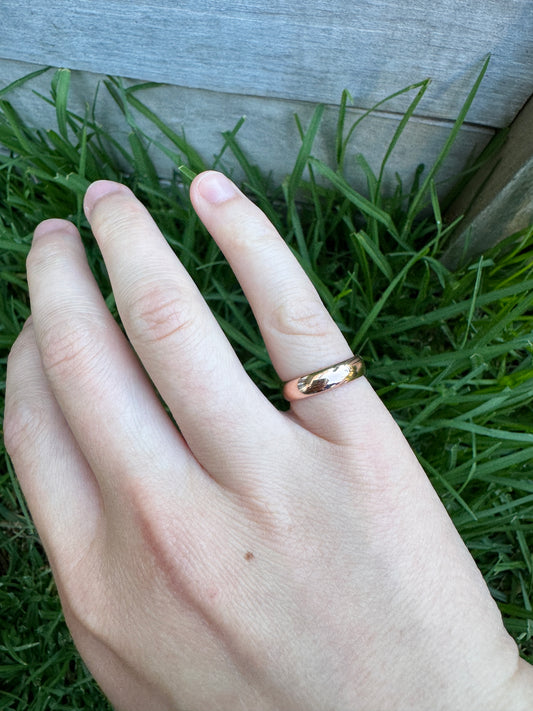 Vintage 9ct rose gold band, 3mm wide