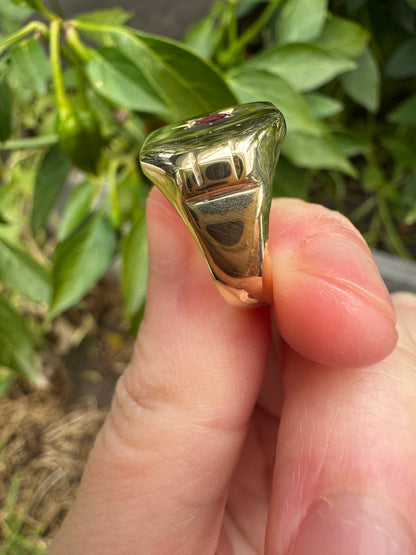 Vintage 9ct yellow gold 0.17ct natural ruby starset signet ring