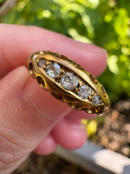 Antique 18ct yellow gold five stone mixed old cut diamond boat ring