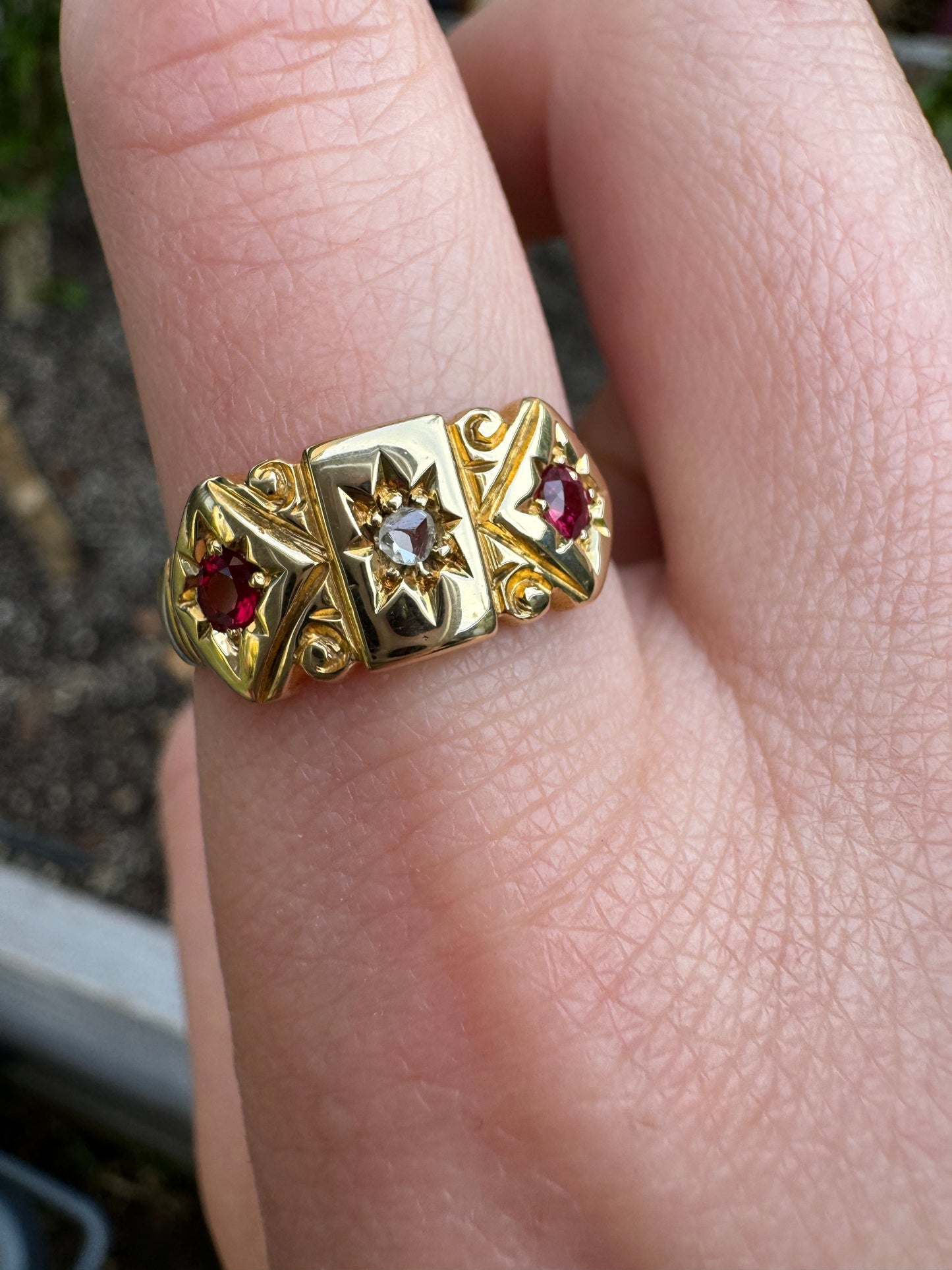 Antique Australian 15ct yellow gold rose cut diamond and ruby starset gypsy ring