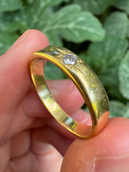Vintage 18ct yellow gold transitional cut diamond starset gypsy ring