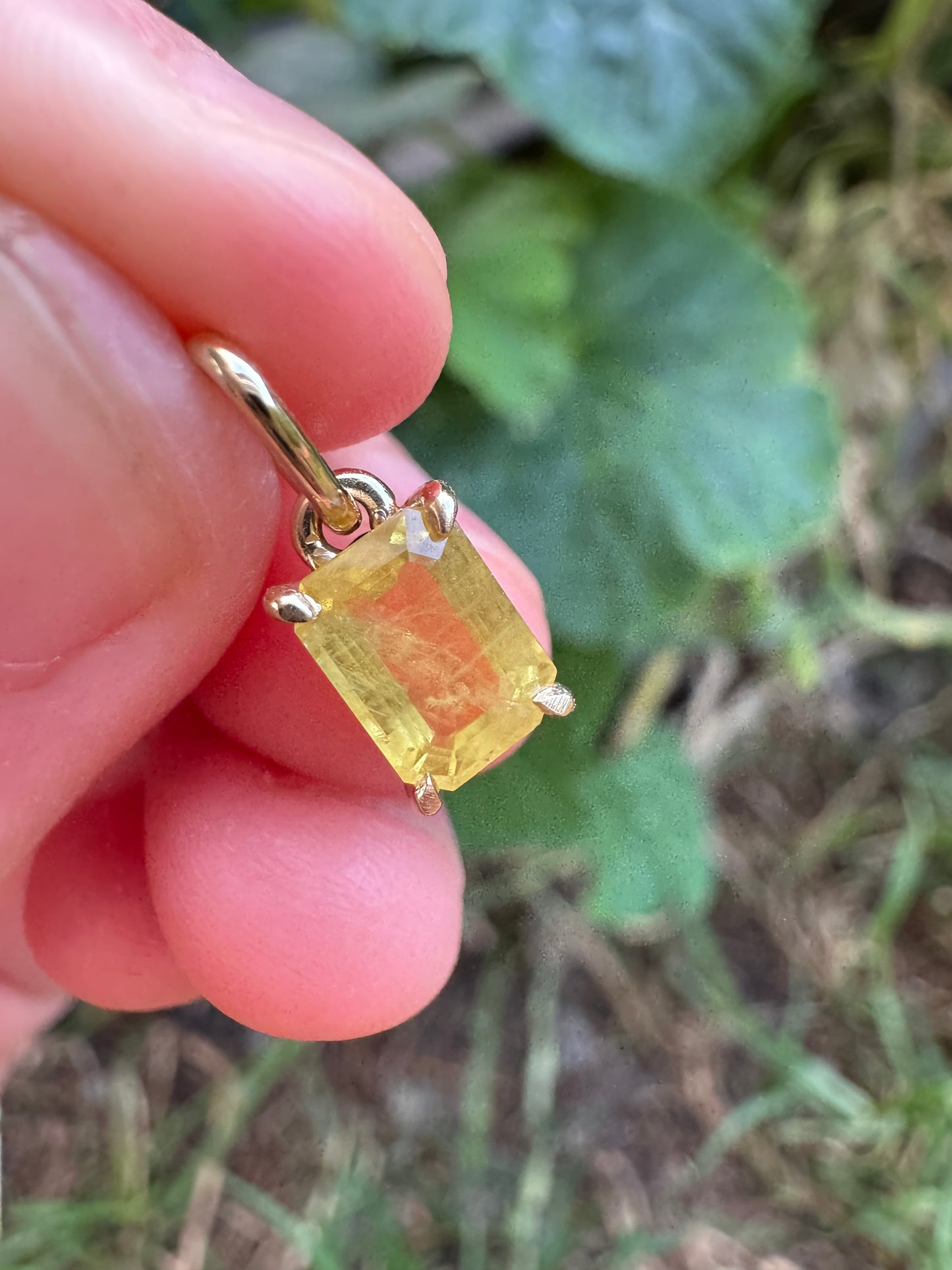 Custom handmade recycled 9ct yellow gold 1.25ct natural yellow sapphire prong set pendant