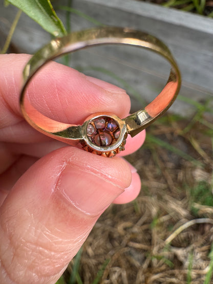 Vintage 18ct rose gold pearl and rose cut diamond daisy ring