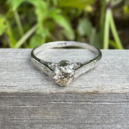 Vintage 18ct white gold 0.2ct old European cut diamond solitaire ring