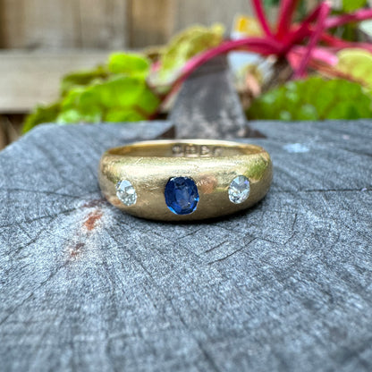 Antique Edwardian 18ct yellow gold sapphire and diamond gypsy ring