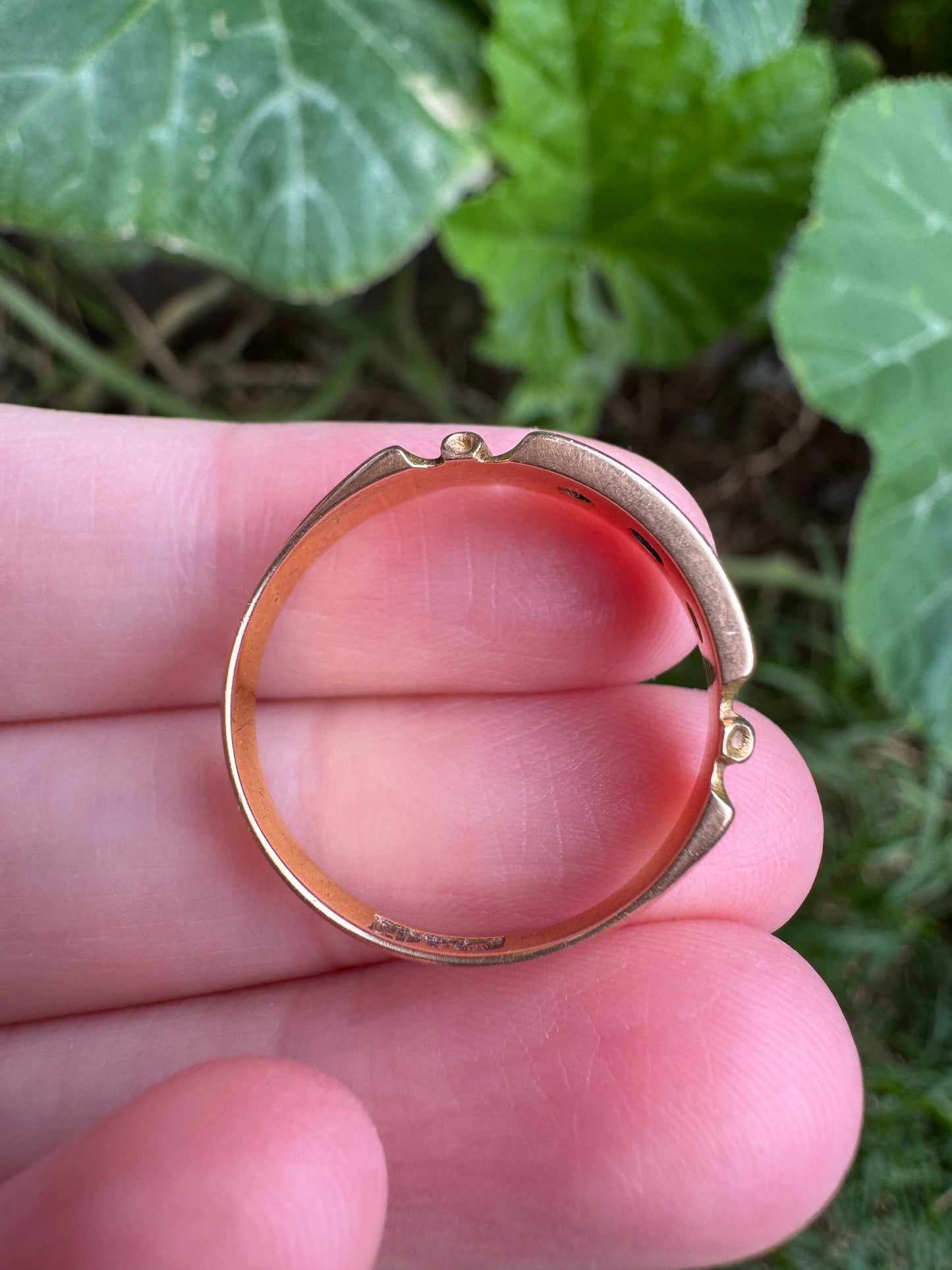 Antique Australian 15ct rosy yellow gold natural sapphire and old single cut diamond gypsy ring