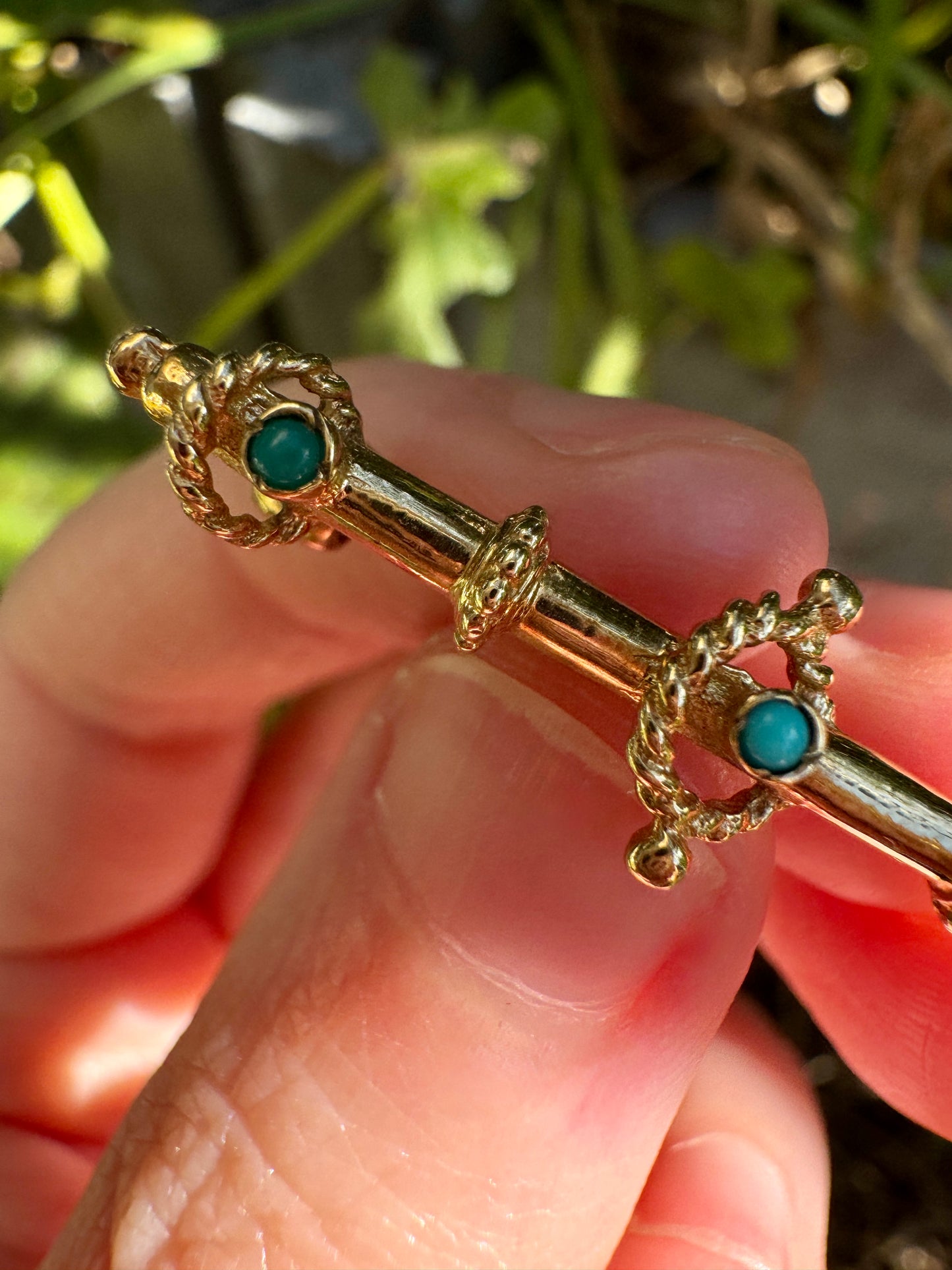 Vintage 9ct yellow gold turquoise cabochon bar brooch/chain extender