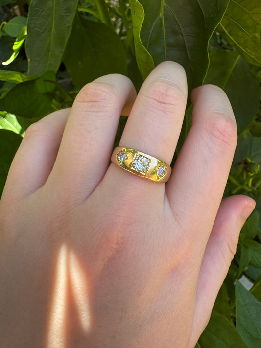 Vintage 18ct yellow gold three stone 0.7ct TCW old European cut and old mine cut diamond gypsy ring