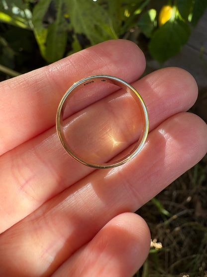 Antique 9ct yellow gold single cut diamond starset gypsy ring