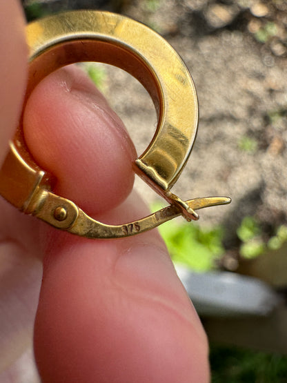Vintage Italian 9ct yellow gold hoop earrings