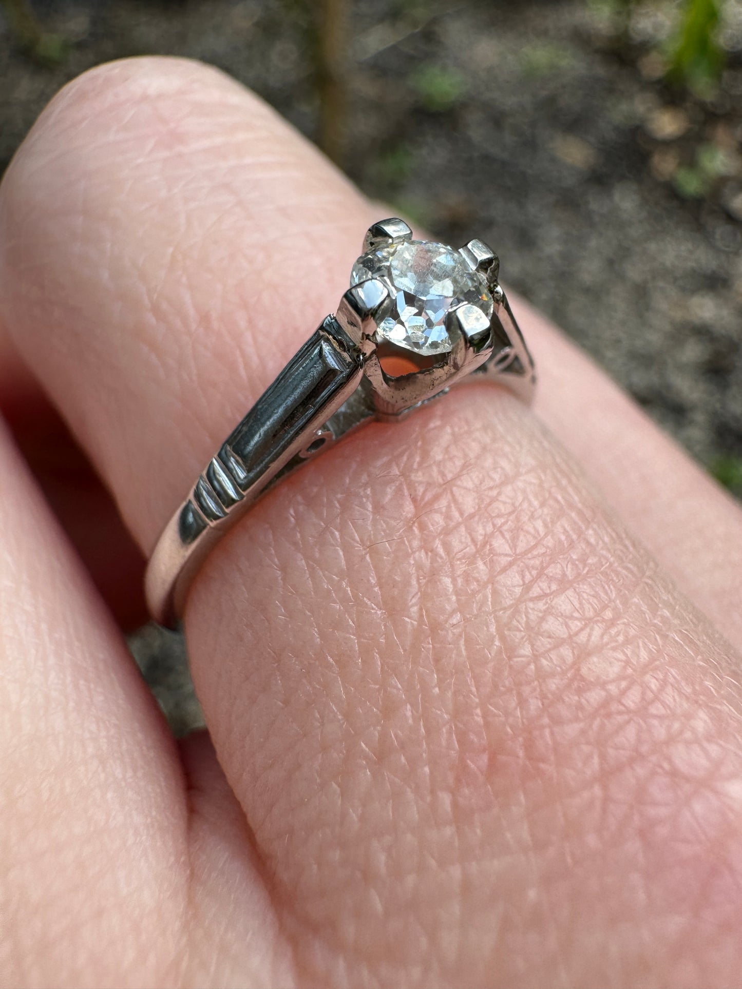 Vintage platinum 0.4ct old mine cut diamond solitaire ring