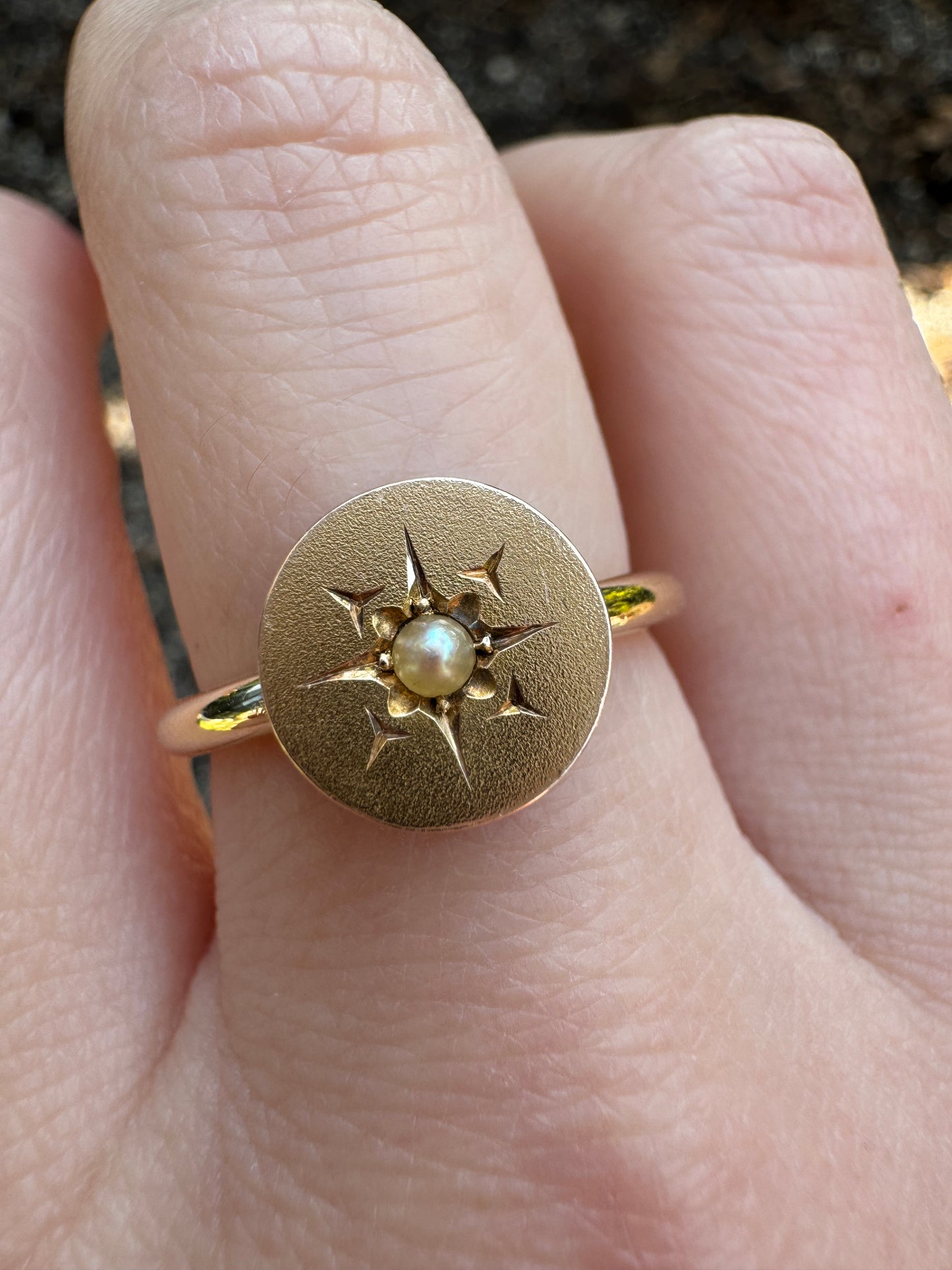 Custom 9ct yellow gold starset pearl stickpin conversion ring