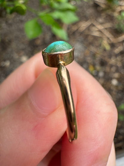 Antique English 9ct rosy yellow gold turquoise cabochon ring