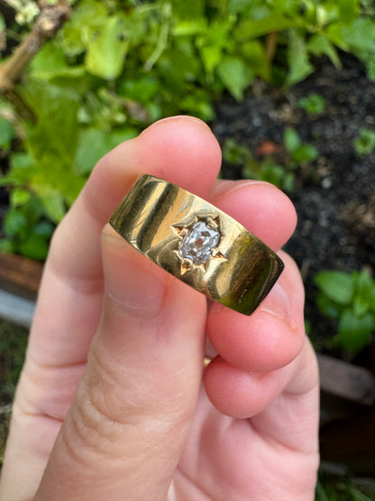 Antique Australian Wendt 18ct yellow gold 0.15ct old mine cut diamond starset gypsy cigar band
