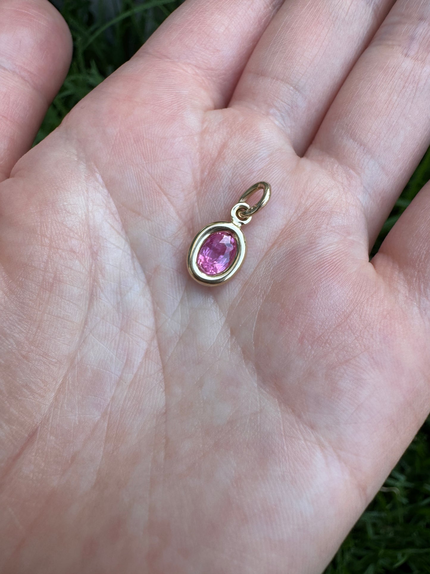 Custom 9ct yellow gold 0.72ct pink sapphire bezel set pendant